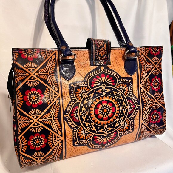 Shantiniketan Leather Indian Shoulder/Tote-Exclusive Batik Design Ethnic-Tan/Blu - Picture 8 of 16